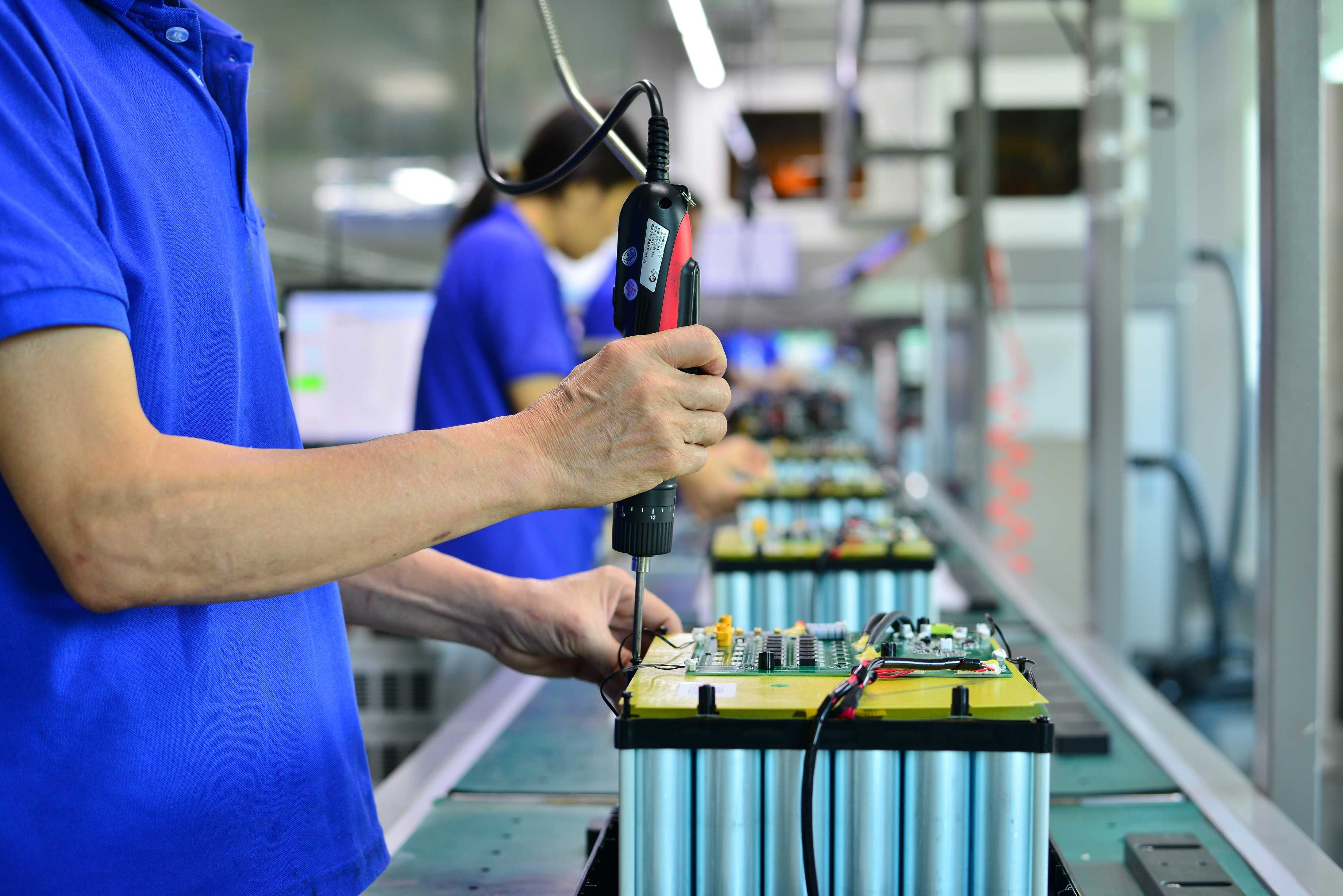 世界那么大，電量不夠怎么看大容量戶外電源陪您游山玩水